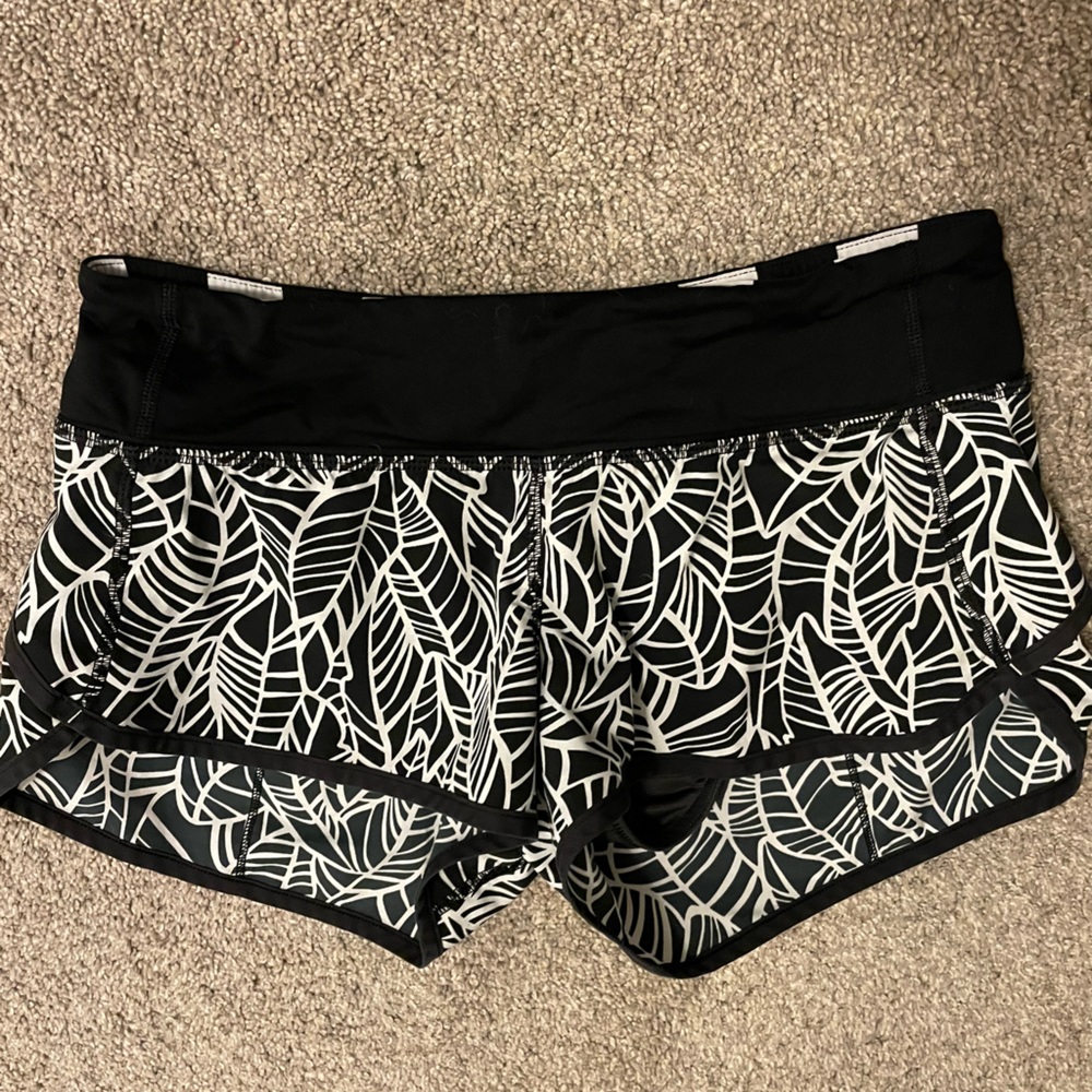 Lululemon black and white palm shorts